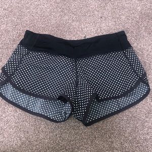 Lululemon speed shorts size 4